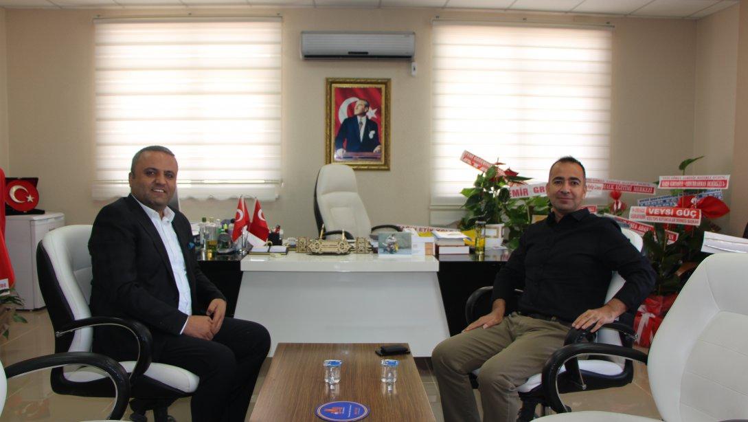 Kızıltepe Cumhuriyet Başsavcısı Sn. Sinan Biter İlçe Milli Eğitim Müdürümüzü Ziyaret etti.